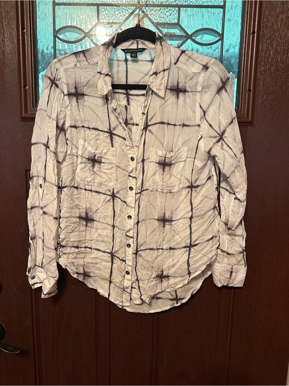 Rock & Republic White Button-Down Shirt with Navy Grid Tie-Dye